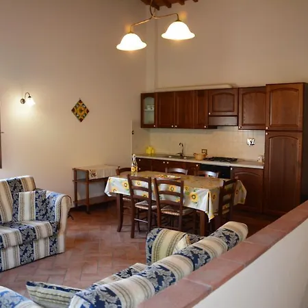Farm stay Podere Casalone *