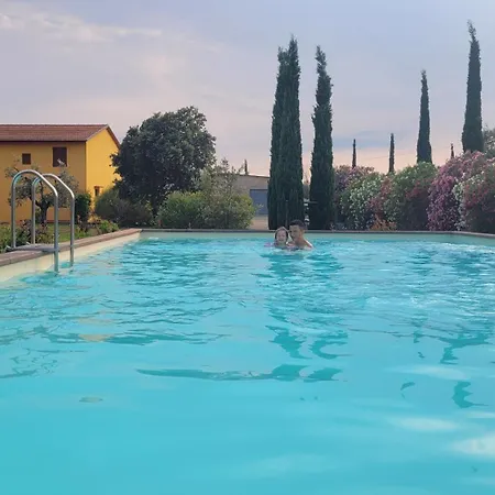 Podere Casalone Farm stay *